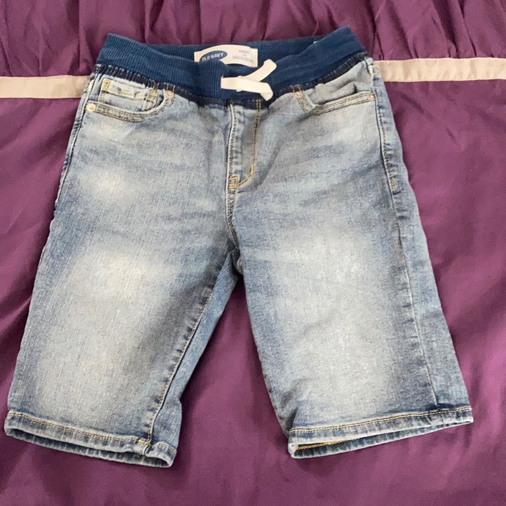 Boys size m old navy denim shorts elastic waist